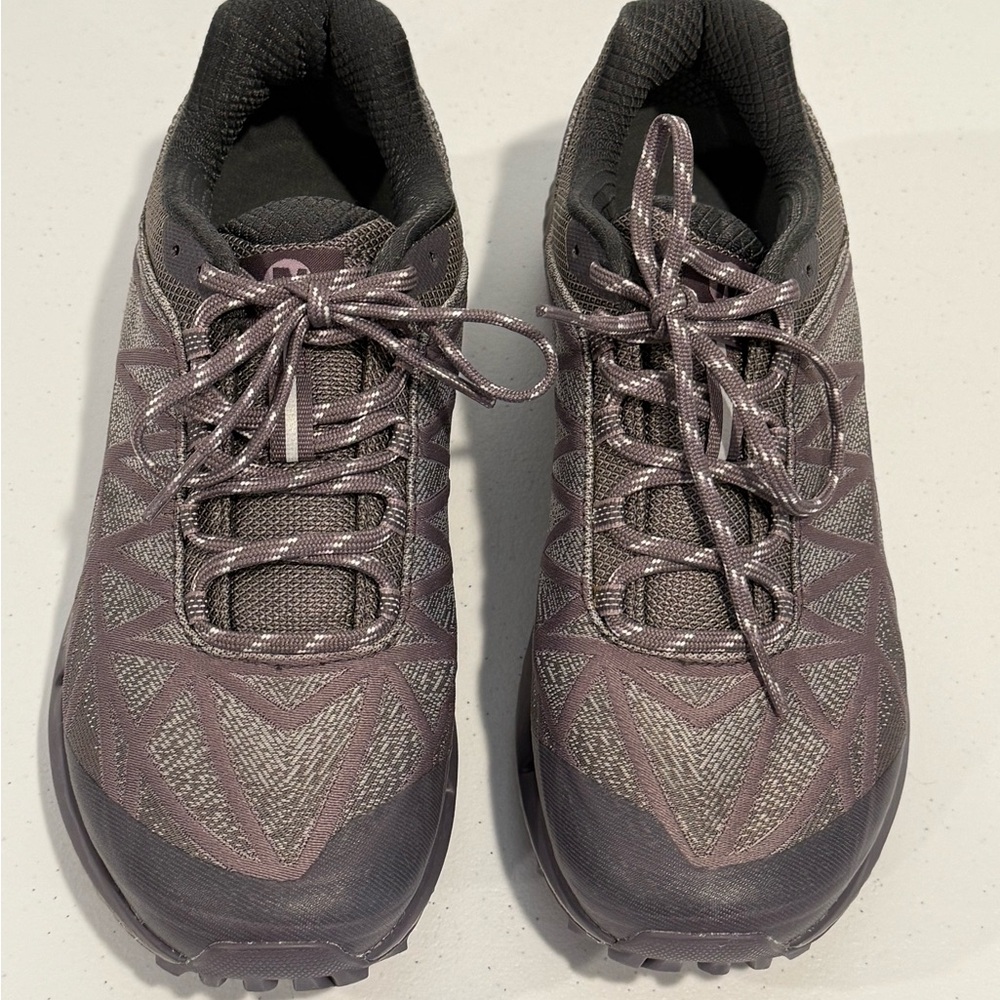 Women's Athletic Shoes gray & purple